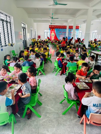 công khai suất ăn tháng 1/2026